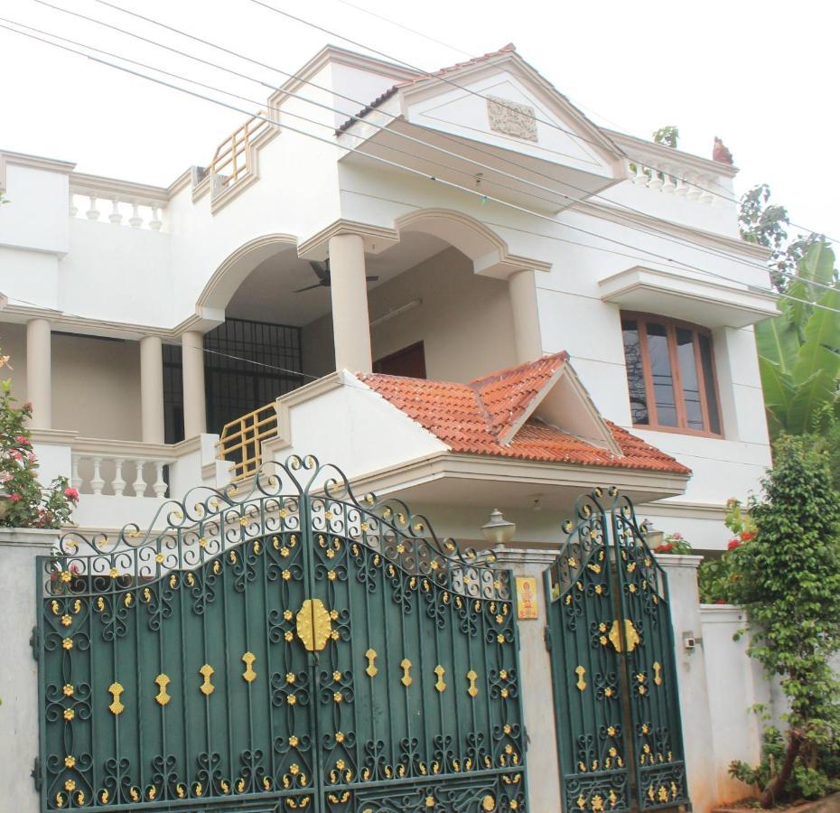 Tulip Villa  Pondicherry Esterno foto